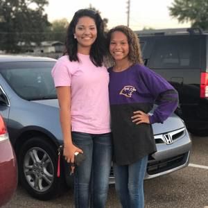 Meet your Posher, Alexis